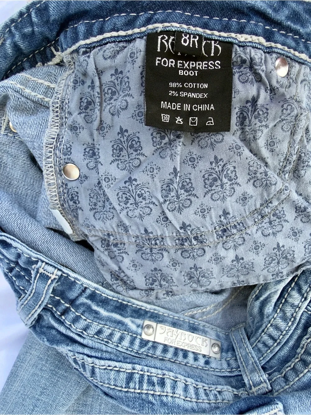 y2k rerock by express low rise light wash bootcut embroidered jeans size 8R